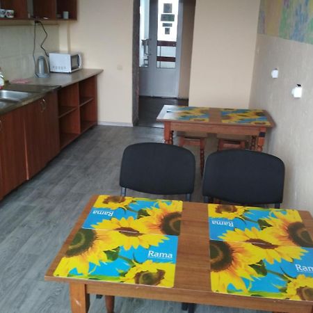 Hostel Na Kurmanovycha 利沃夫 外观 照片