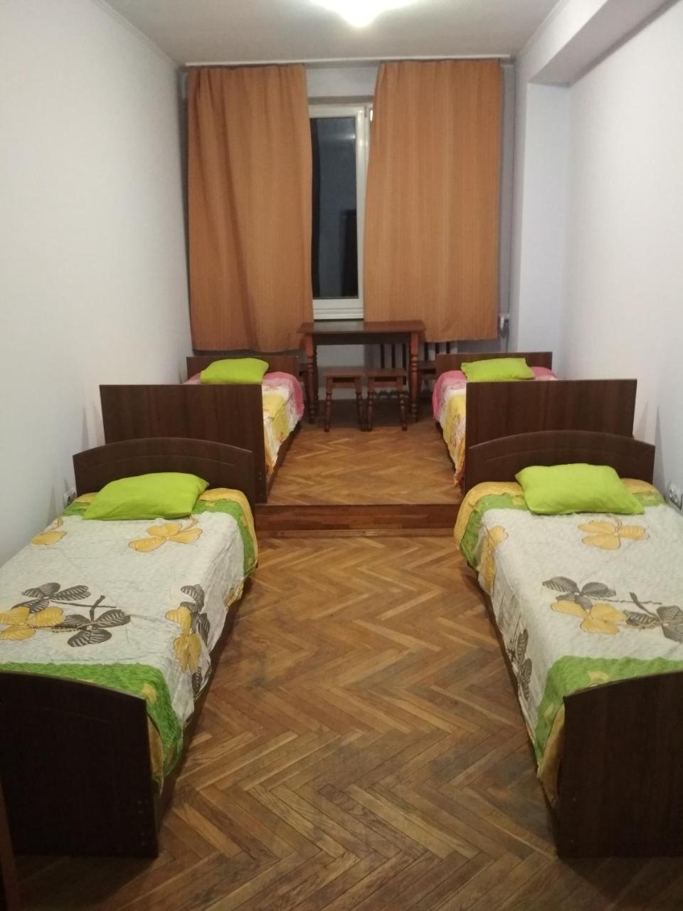 Hostel Na Kurmanovycha 利沃夫 外观 照片